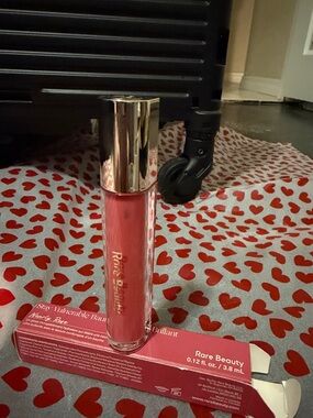 Rare Beauty Nearly Rose Lip Soufflé - Soft Rose Pink